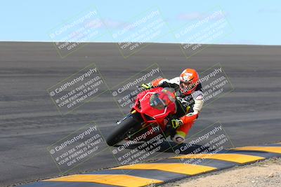 media/Mar-20-2023-Moto Forza (Mon) [[d0bbc59e78]]/1-A Group (Green)/Session 2 (Bowl)/